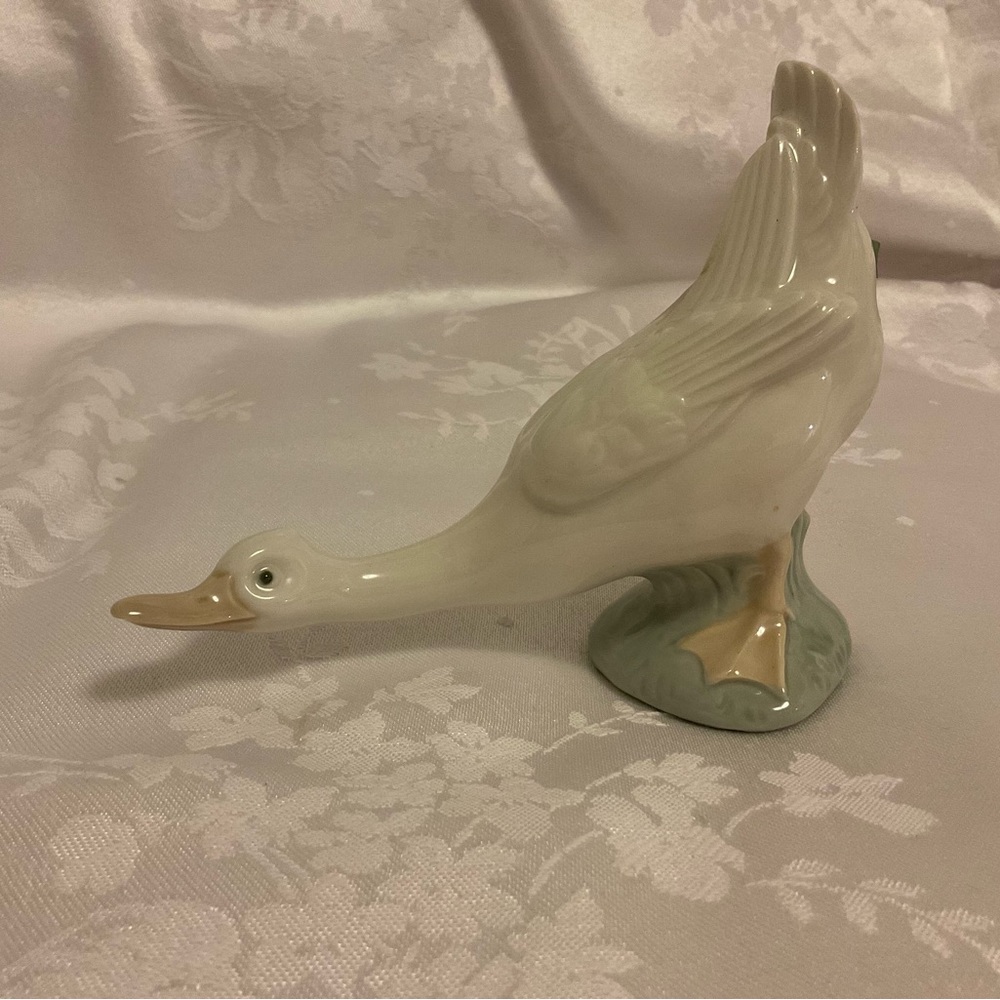 Lladro NAO Porcelain Duck